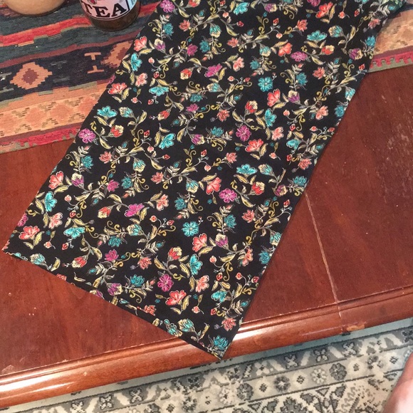 Flowy Pants - Picture 3 of 4